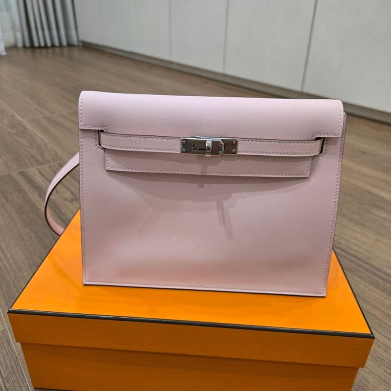 에르메스 켈리 단스 로즈사쿠라 리뷰｜콘스탄스·켈리 포쉐트 수납 비교