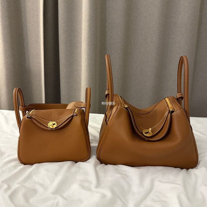 에르메스 미니 린디 골드/금장 워크인 성공 후기｜린디 26 골금과 사이즈·착샷 비교