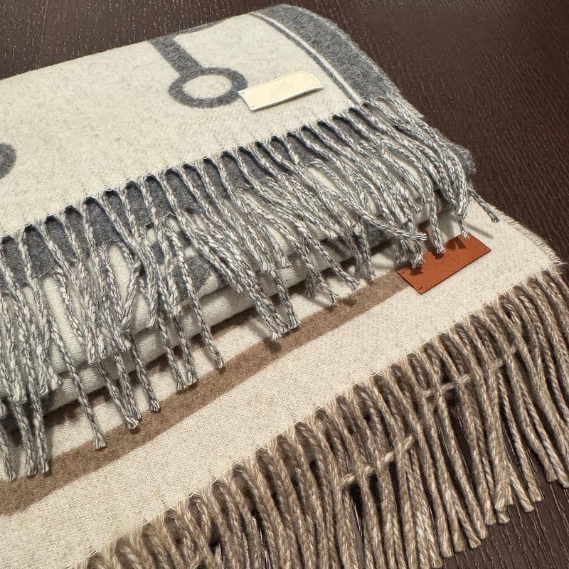 에르메스 모르스 머플러·코칭 머플러 비교 후기｜캐시미어 100% 머플러 & 겨울 방한 굿즈