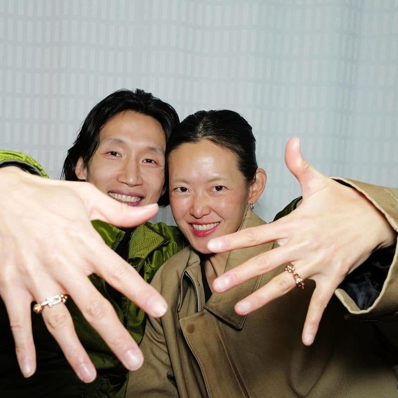 봉태규 ❤️ 하시시박, 패셔니스타 부부가 선택한 커플링｜티파니앤코 하드웨어 스몰 링크 링