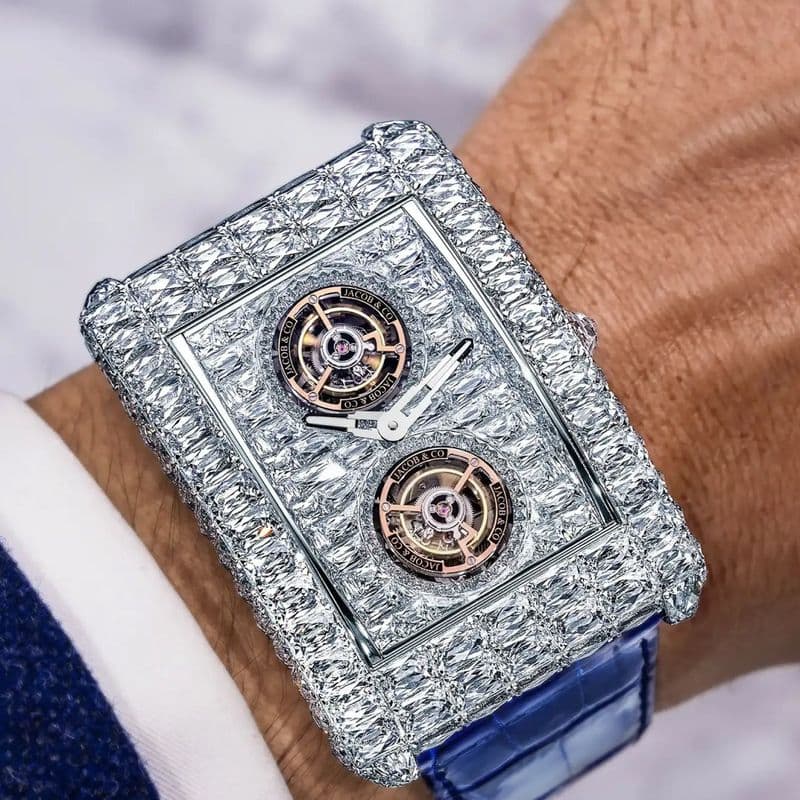 제이콥앤코, 298개의 다이아몬드로 완성한 '빌리어네어 더블 투르비용 엔젤 컷' 공개