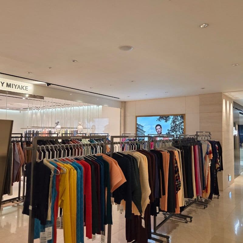 이세이미야케 플리츠플리즈 마크다운 재고 정보｜신라호텔 아케이드 세일 후기