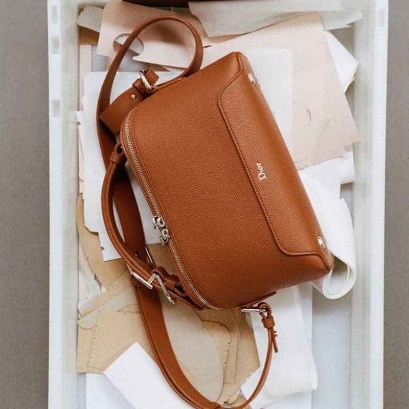 디올 2026 가을 컬렉션, 신상 가방 'Dior Archie' 공개