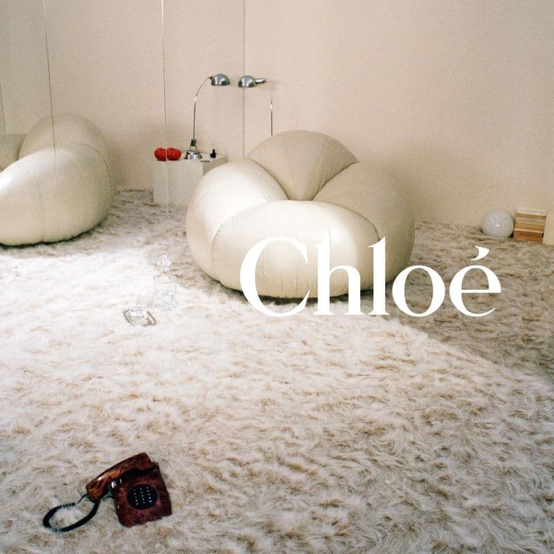 끌로에 x 폴트로노바, 토마토 체어 공개