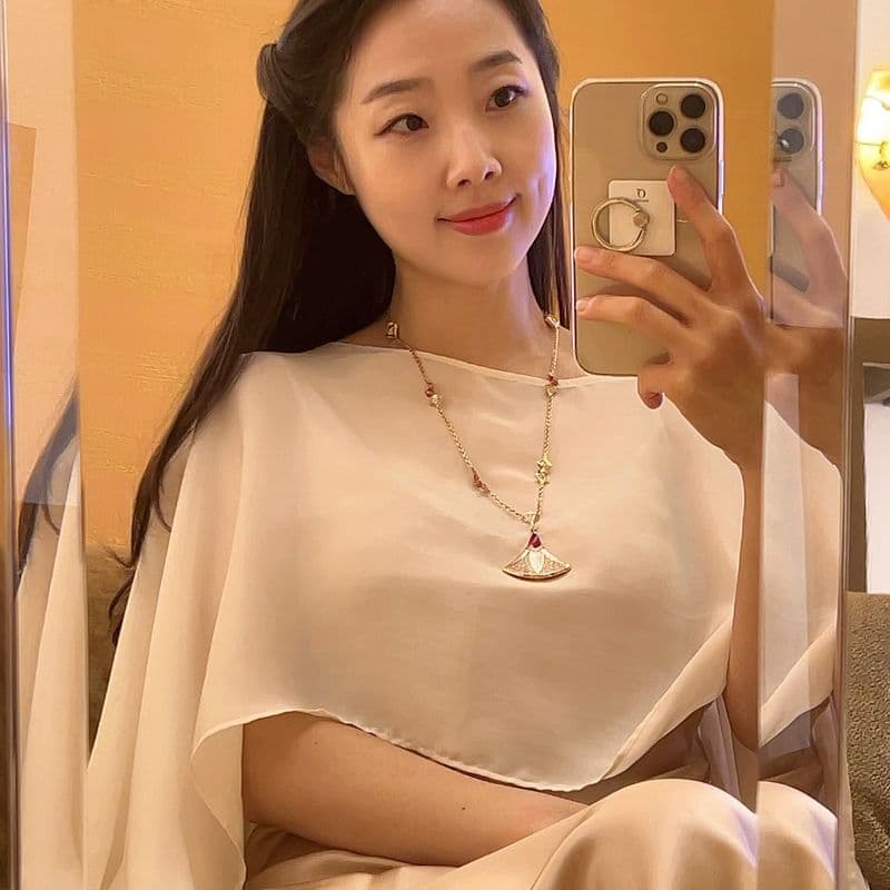 불가리 디바스 드림 하이주얼리 탄자나이트·루비 컬러별 착용 후기 | 세르펜티 레이어드 추천까지