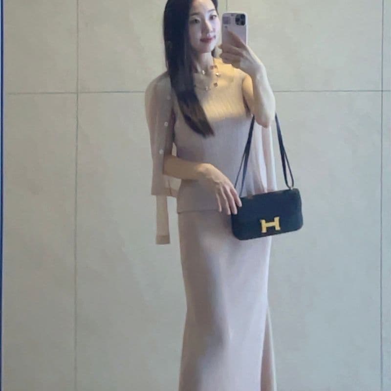 여름 플리츠 코디 및 반클리프아펠 20모티브 활용 OOTD (feat. 에르메스 콘스엘란, 콘스투고)