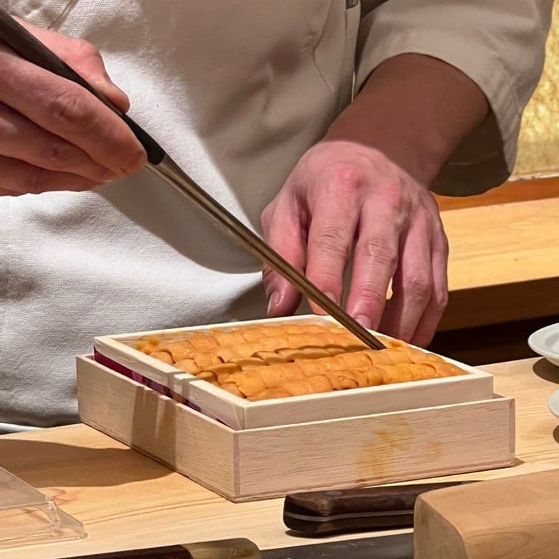 I've finally settled on Ariake at the Shilla Hotel for my Seoul sushi omakase tours.