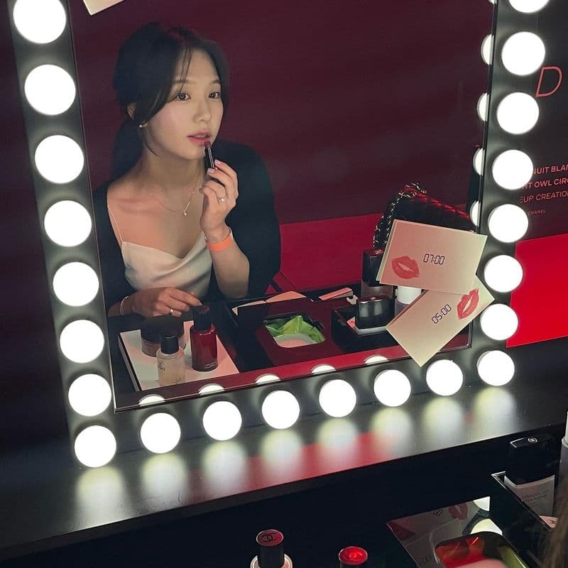 인생샷 건지고 온 샤넬 루쥬 알뤼르 팝업 VIP 초대 후기