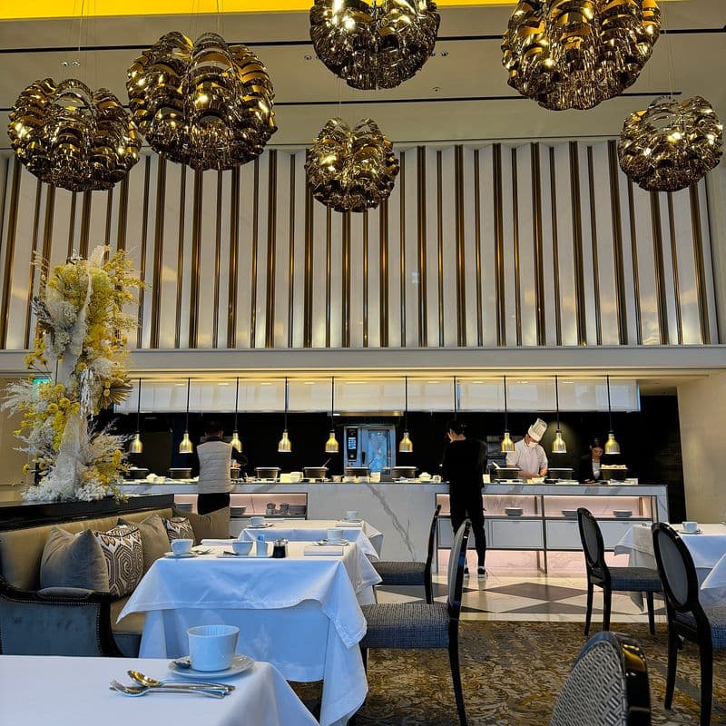 Making the most of a Signiel Seoul staycation with the Amex Platinum card.