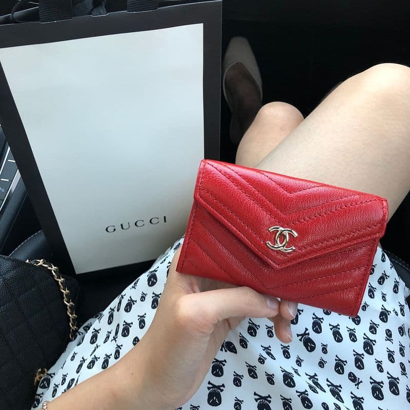 샤넬 지갑 시즌 컬러! 그린, 핑크, 레드, 블랙까지 구매한 사람의 컬러 추천