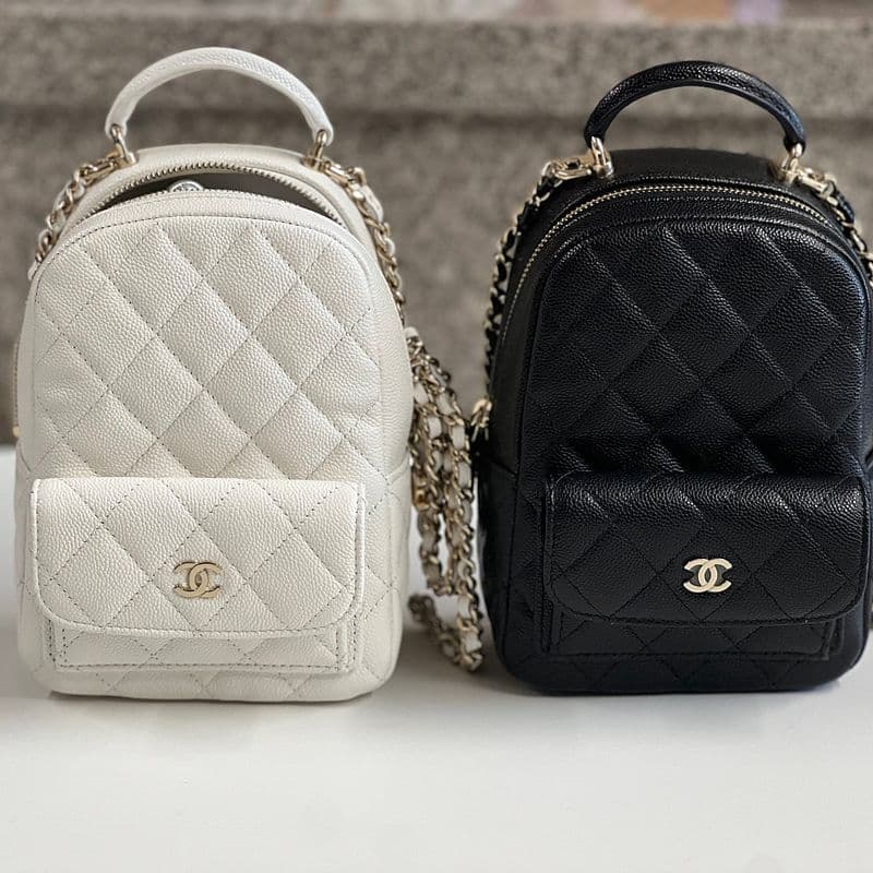 샤넬 24C 크루즈 컬렉션 미니 화이트 백팩, 코디 추천