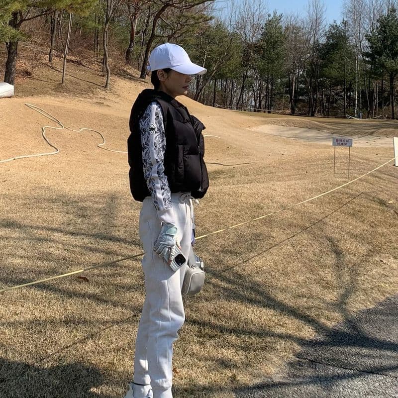 지포어 운동화, 룰루레몬으로 완성한 골프룩 추천