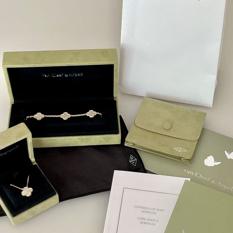 반클리프 5모티브 팔찌를 6모티프 목걸이로, 투웨이 착용 꿀팁