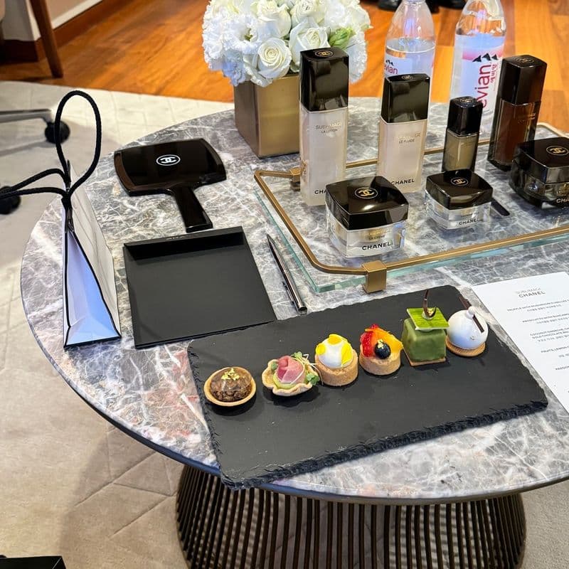 Absolutely loved my private Chanel Sublimage massage!