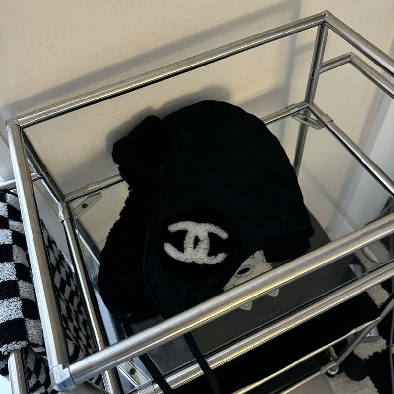 Chanel chestnut beanie, men's review