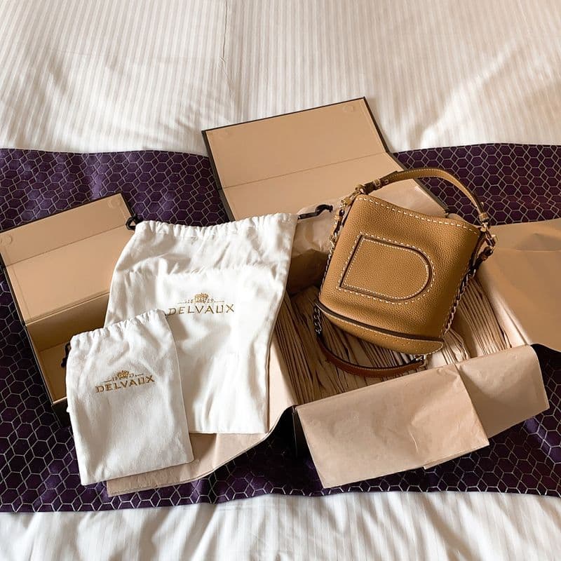 Delvaux Pin Mini: A perfect everyday bag. Here's my review!