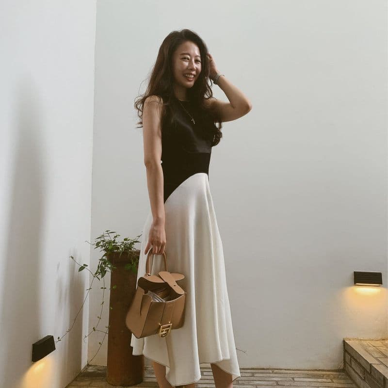 Quiet luxury with Delvaux: Styling tips for the Brillant, their signature bag.