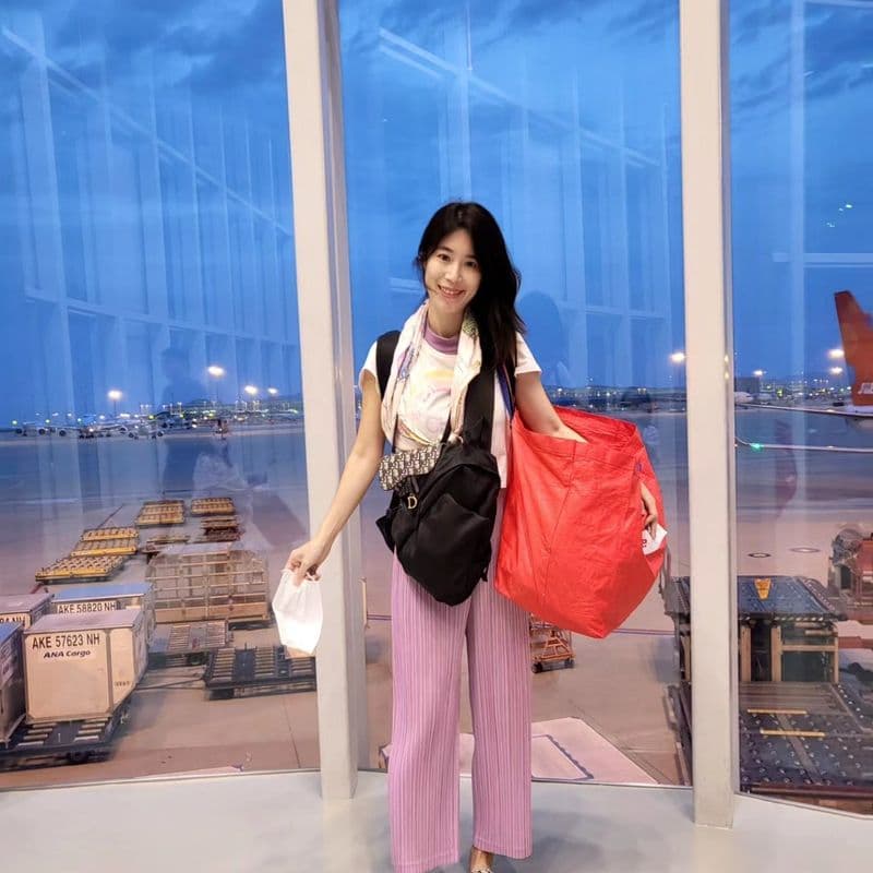 Da Nang adventures on a budget! My experience flying for around KRW 40,000, plus tips on snagging cheap flight deals.