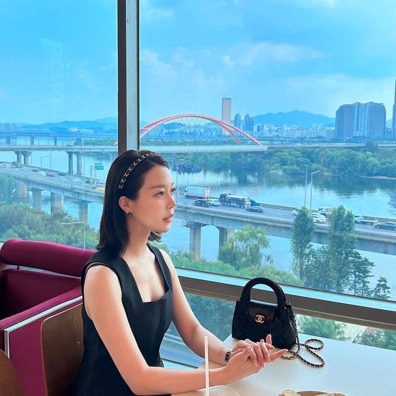 Chanel Kelly bag – I wonder if it'll suit my personal coloring and body type. Here are three Chanel items recommended by an image consultant.