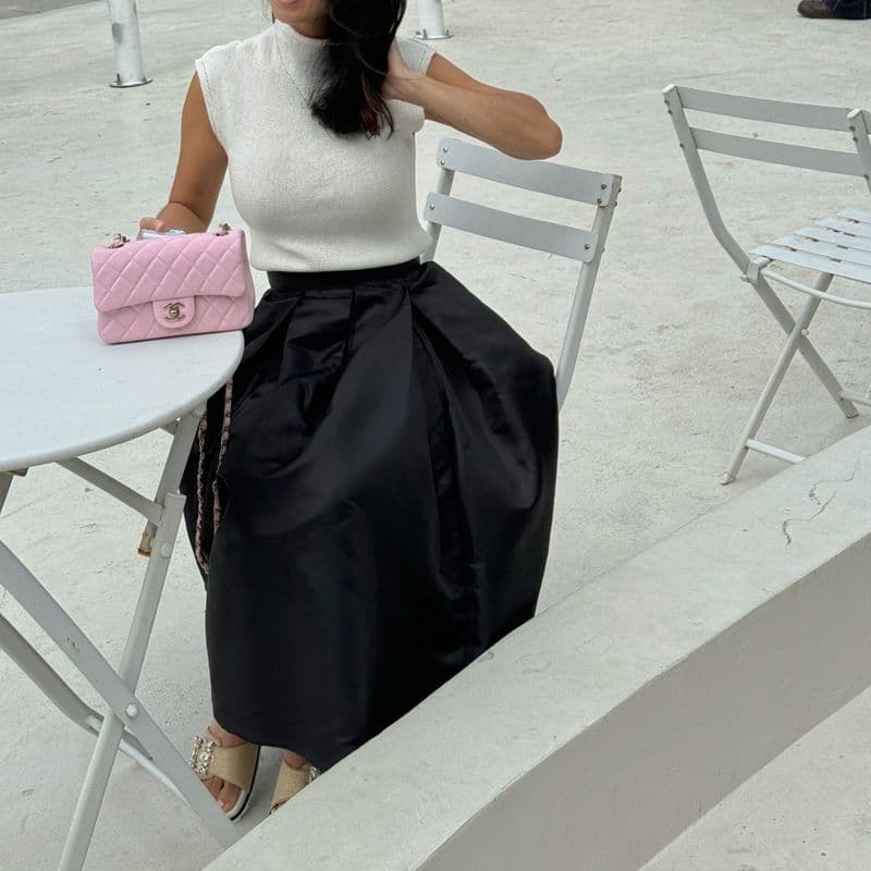 2024 F/W Trend: Styling the 'Demure' Look - Autumn Mute Color Palette Recommendations