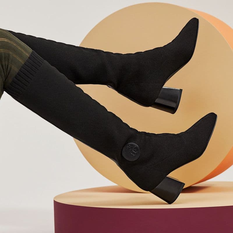 Just got my hands on the Hermes Fontaine 60 knit boots – a perfect winter recommendation! Here's my review.