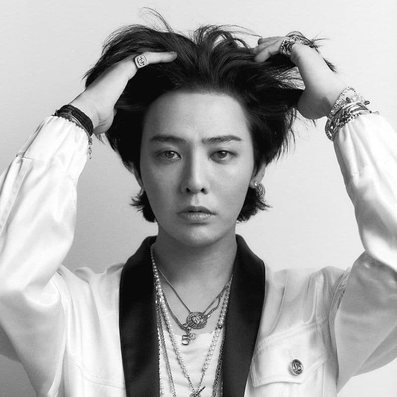 지드래곤의 'POWER'