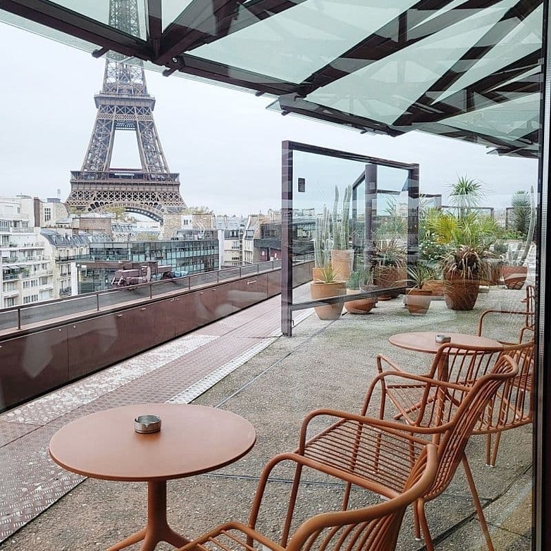Recommendations for Michelin-starred restaurants with Eiffel Tower views, and my review of visiting the Dior flagship store – prime photo spot in Paris!