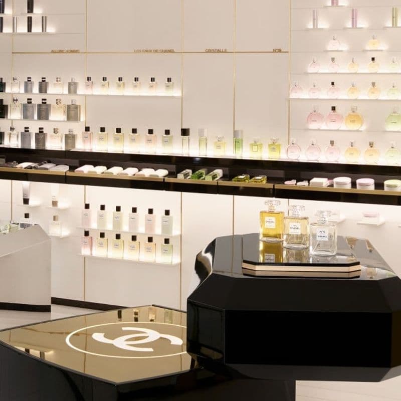 Chanel Debuts Maison de Beauté