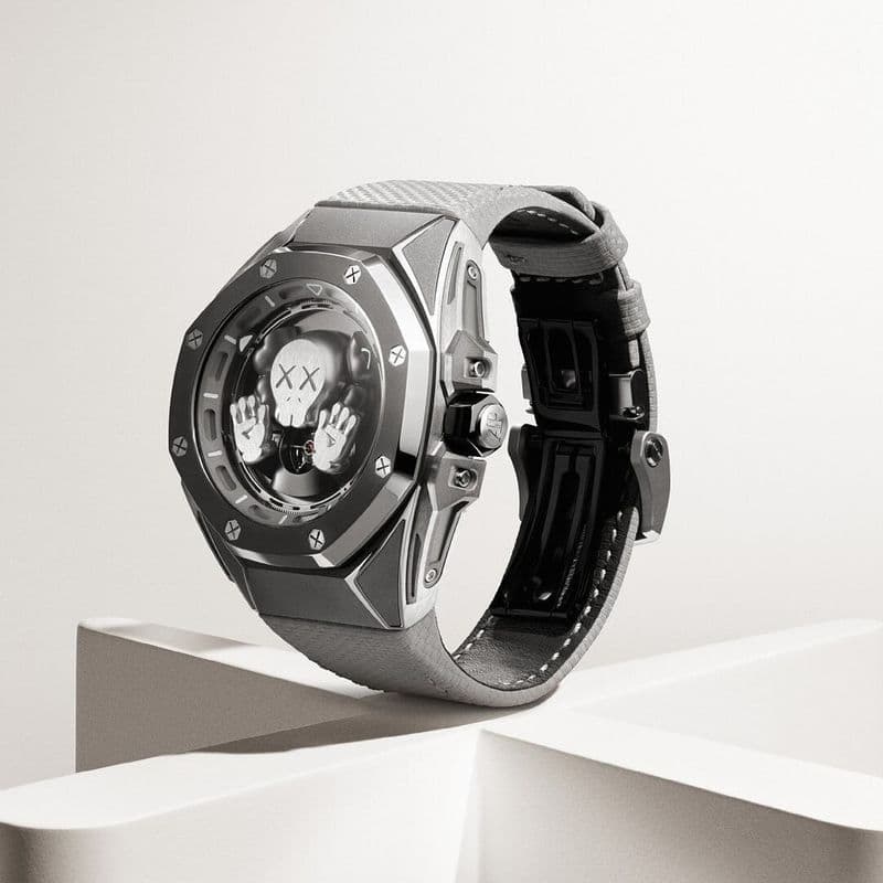 오데마피게 x KAWS, 한정판 로얄 오크 공개