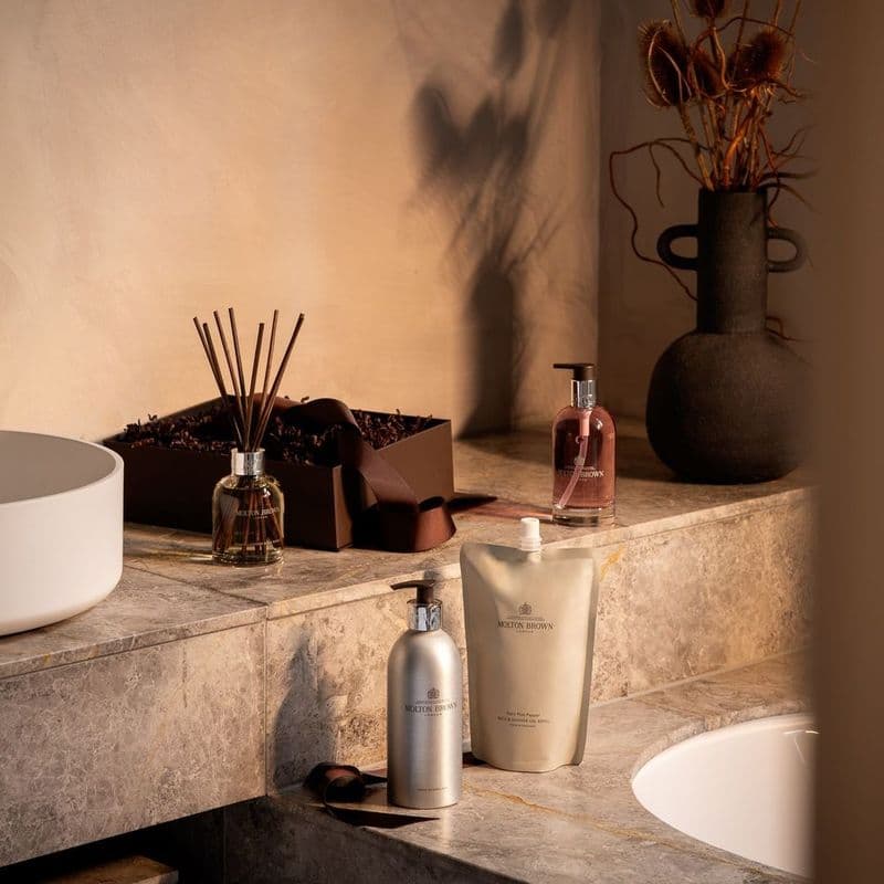 롯데백화점, 몰튼 브라운 입점