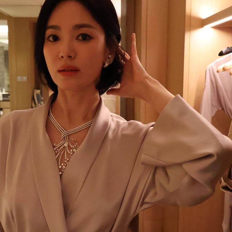 송혜교, 쇼메 주얼리로 뽐낸 우아함