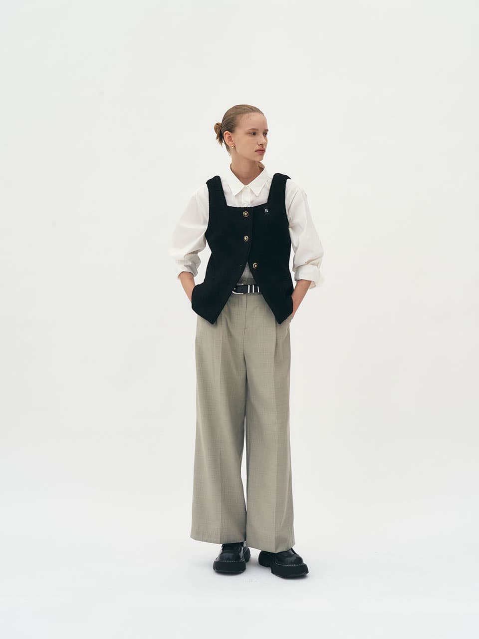 Single square wool boucle-tweed vest - Black-상세페이지