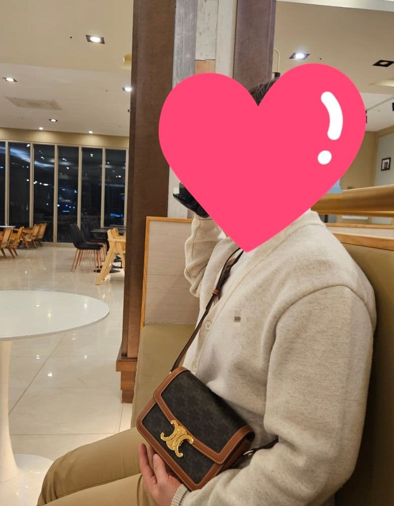 셀린느 틴 트리옹프 캔버스🩷