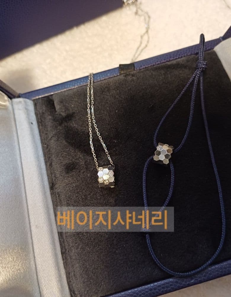 비드쇼메 끈 팔찌 화골(화이트 골드) 세트 완성(잠실 팝업 구입)