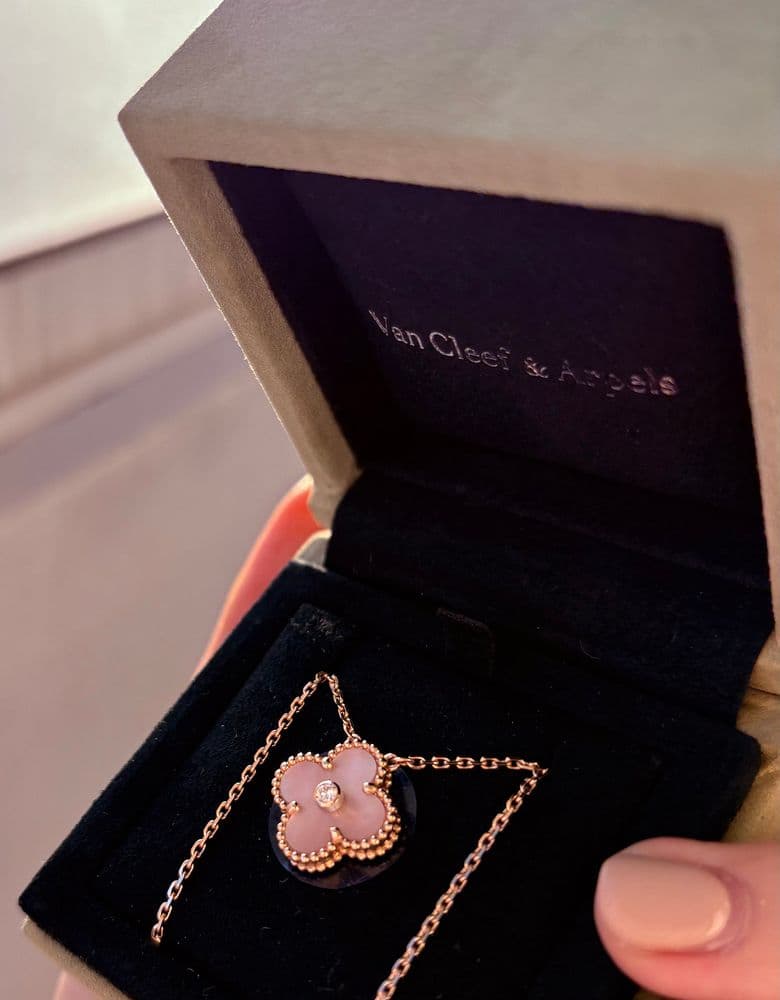 반클리프 2025 홀리데이