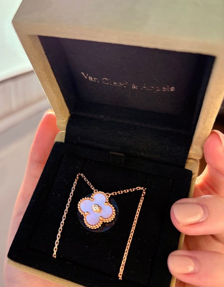 반클리프 2025 홀리데이