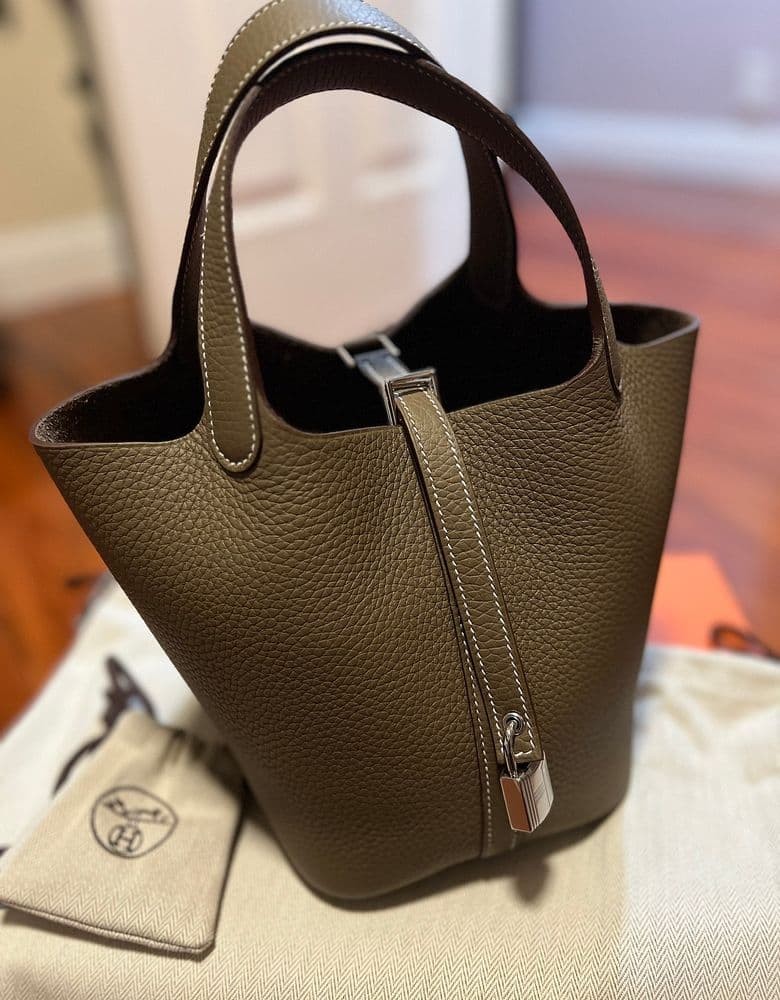 Walked right in and snagged an Hermes Picotin 18 in Etoupe with silver hardware!