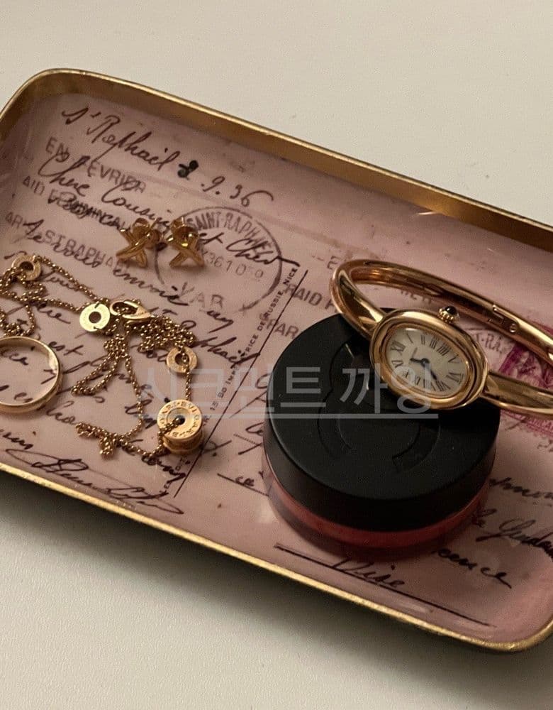 Cartier Baignoire Bangle Mini in Rose Gold