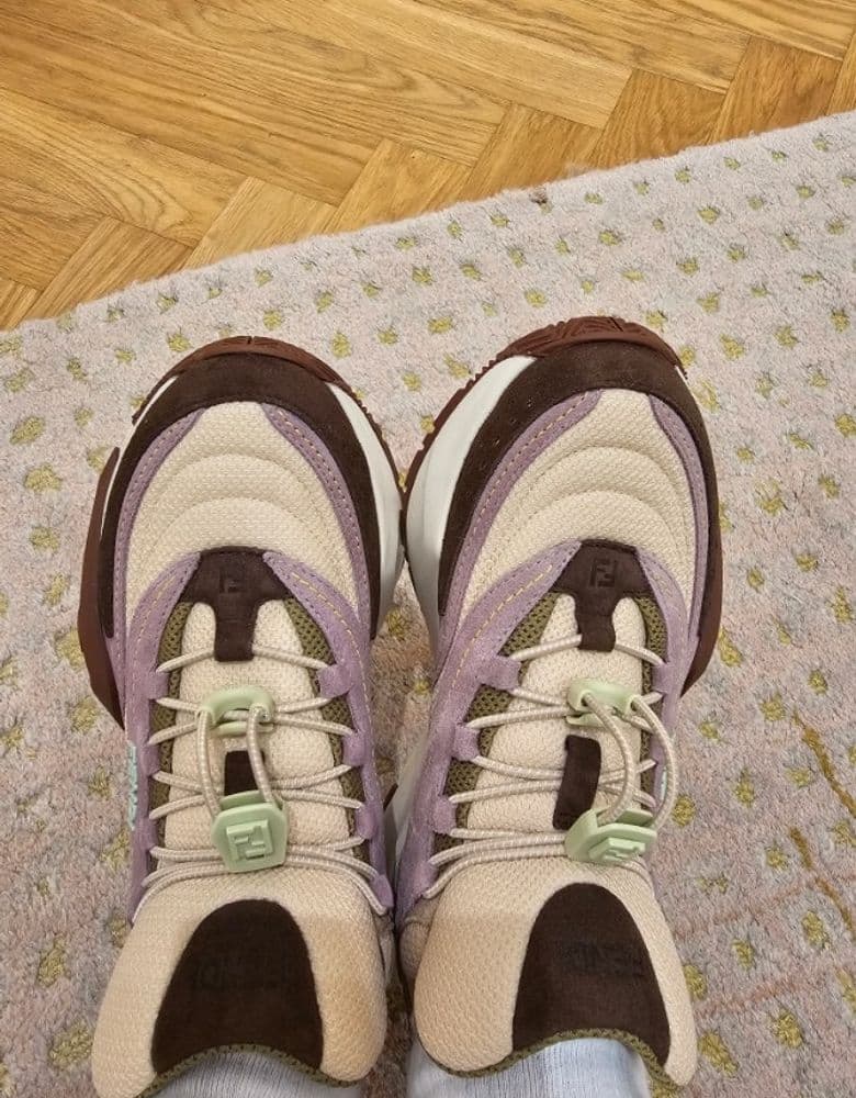 펜디 플로우 스니커즈