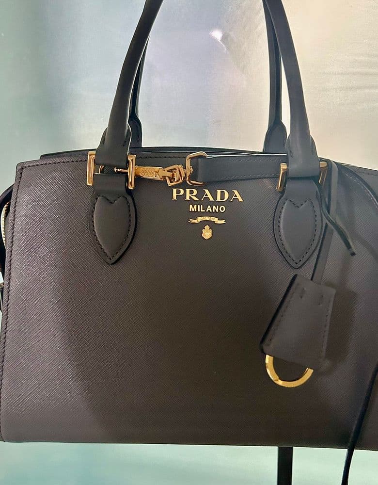 프라다 사피아노 토트백