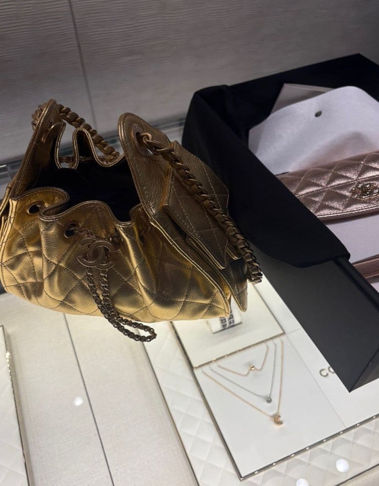 샤넬 25 스몰 캐비어