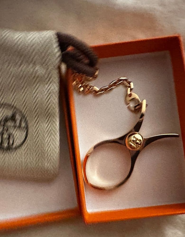 에르메스 실크, 스티커즈, 글로브홀더