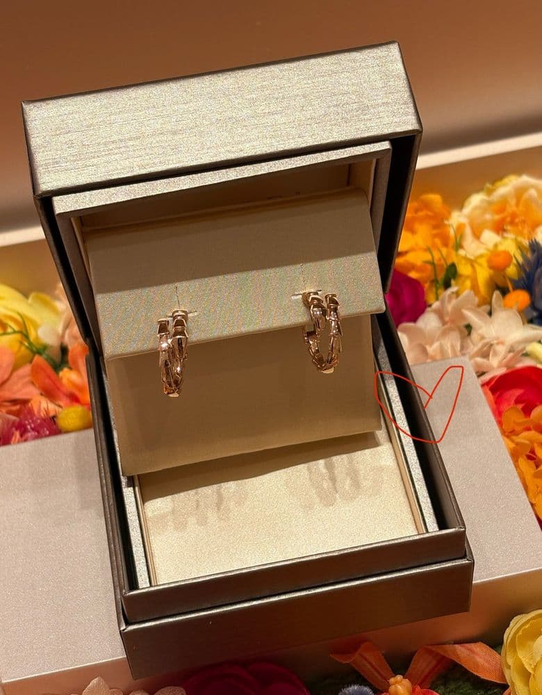 불가리 세르펜티 귀걸이