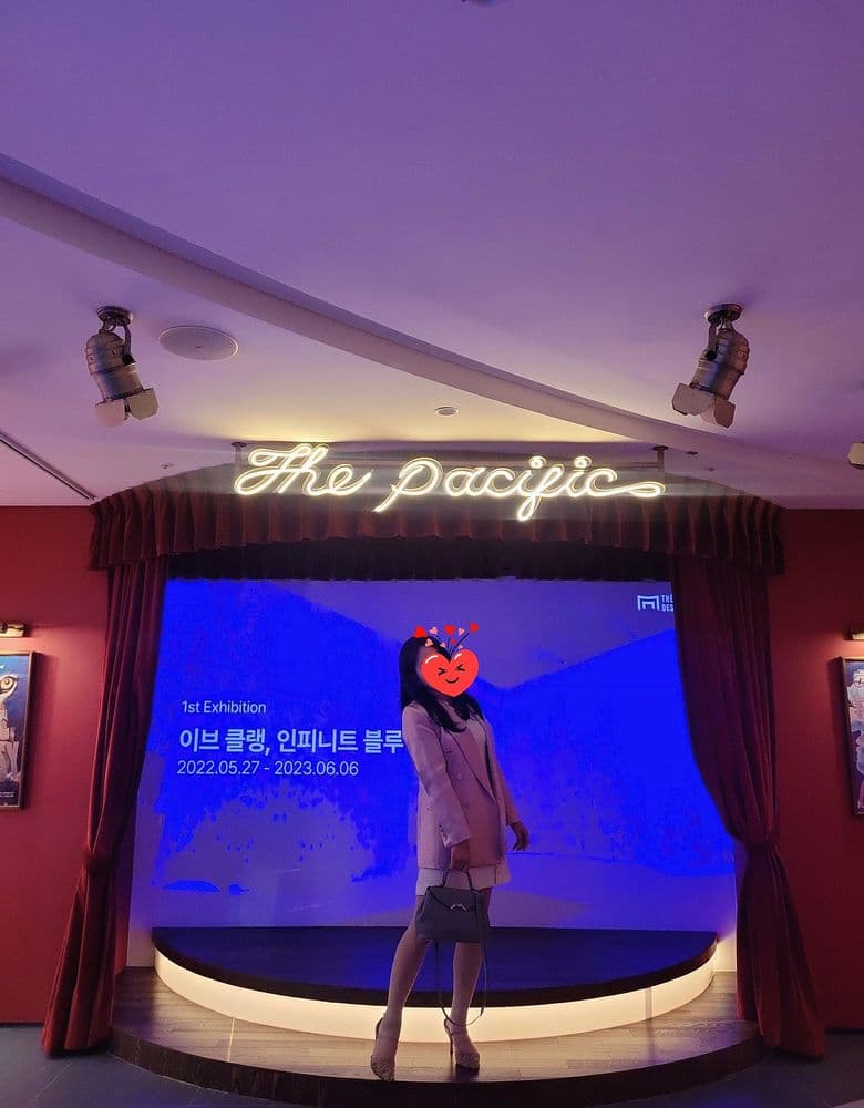 Moynat Gabrielle Bag