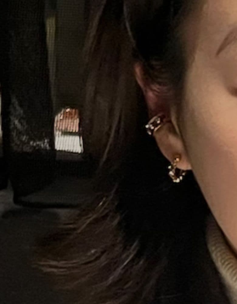 메시카 무브 로만 이어커프