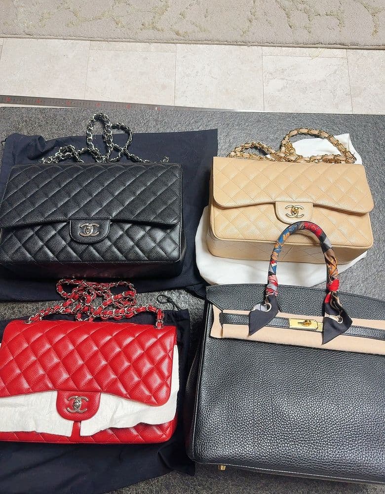 샤넬 클래식백 맥시 블랙, 점보 레드 & 에르메스 버킨 35