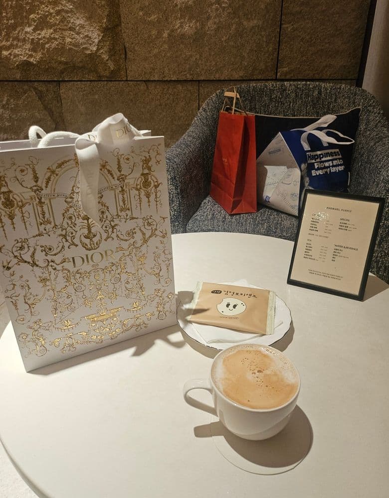 디올 마이디올 화이트 골드 링 (인상 전 구매)