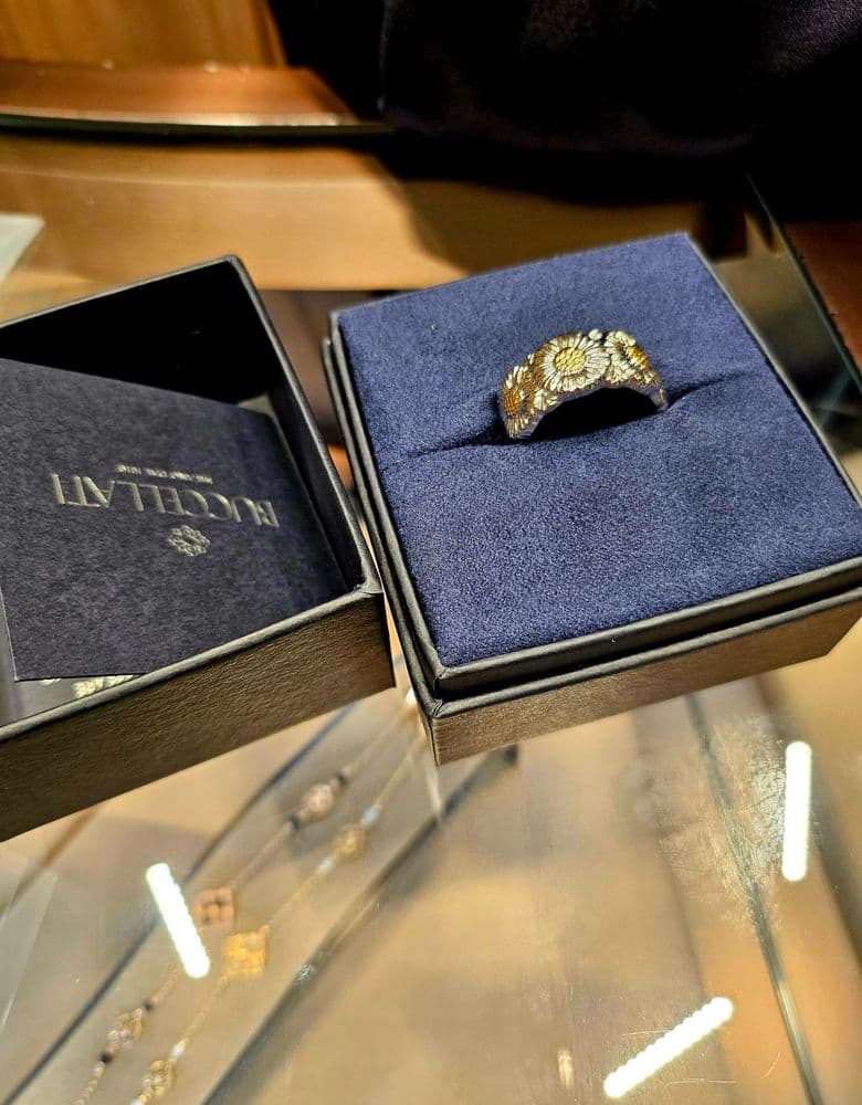 부첼라티 블라썸 링