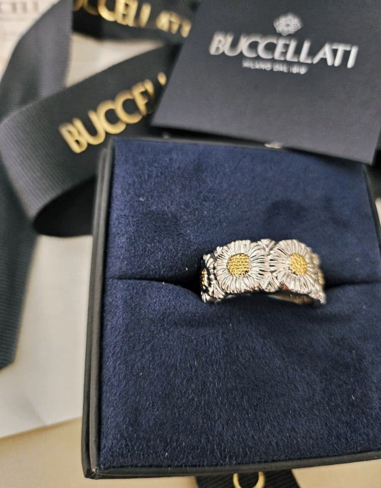 부첼라티 블라썸 링