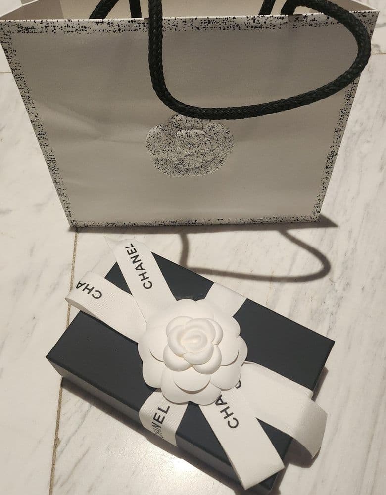 샤넬 클래식 똑딱이